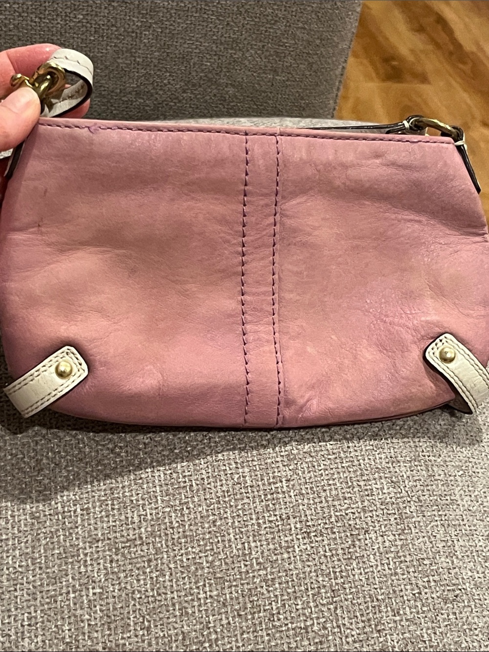 Coach leather purse  *please read description and look at pictures* - Picture 2 of 12